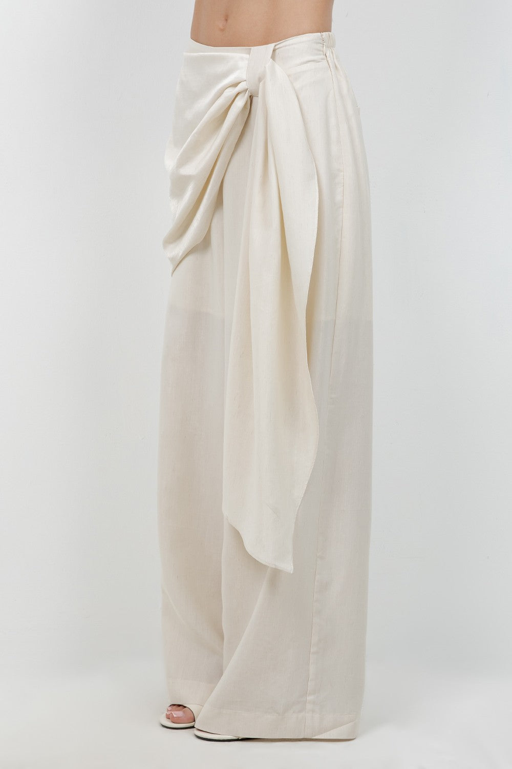 Pantalón Soft Woven
