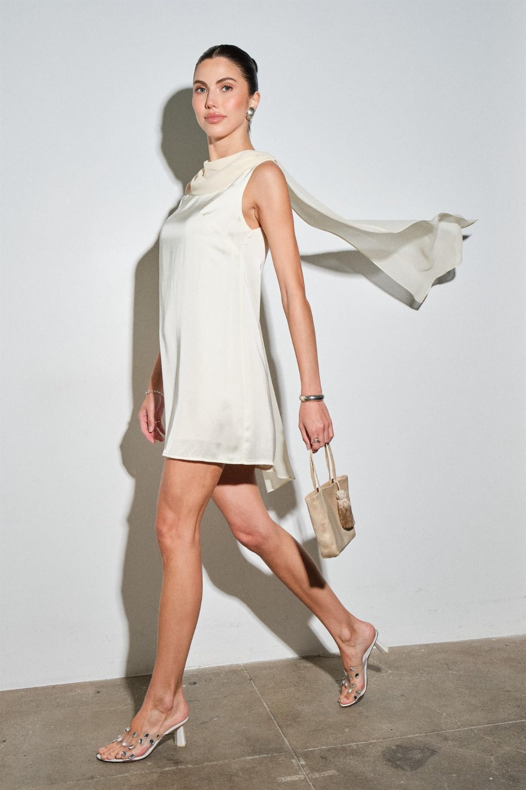 Vestido Cream Glow