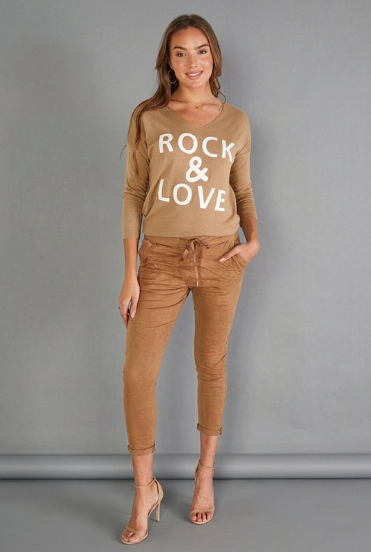 PRE ORDER Sweater Rock & Love