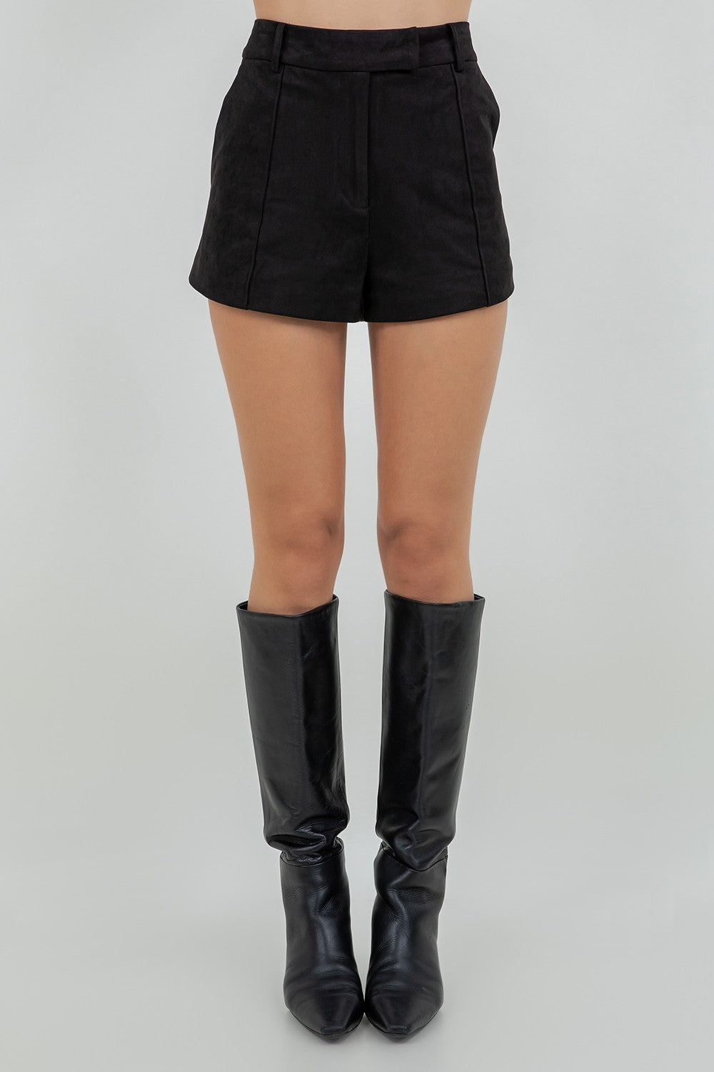 Short MId Rise Suede