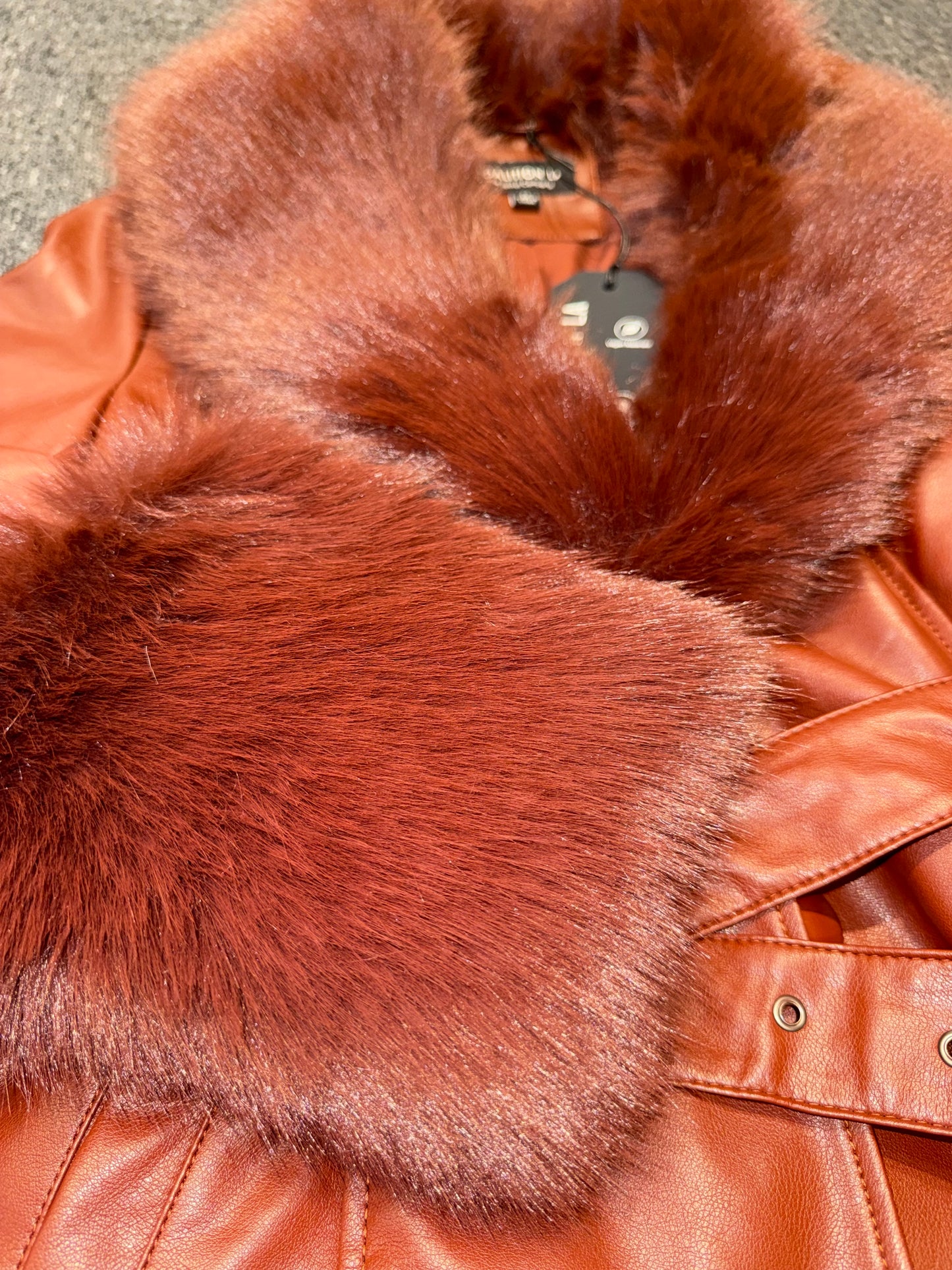 TAPADO THE VOUGE BELTED