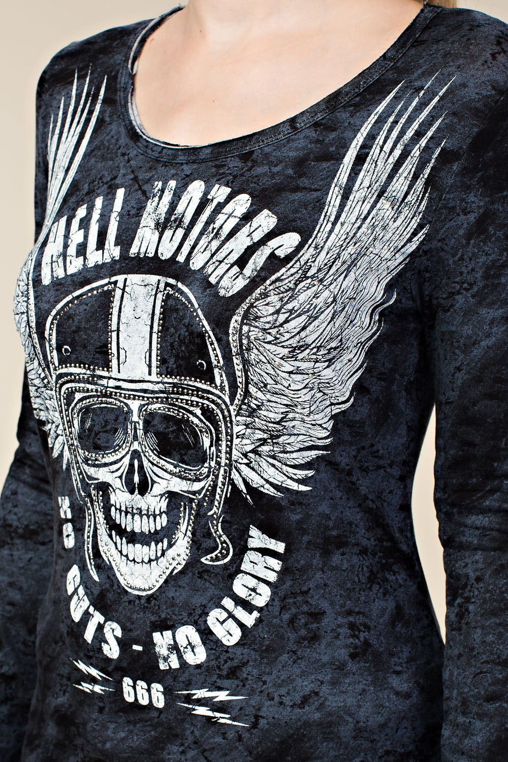Remera Calabera Alas