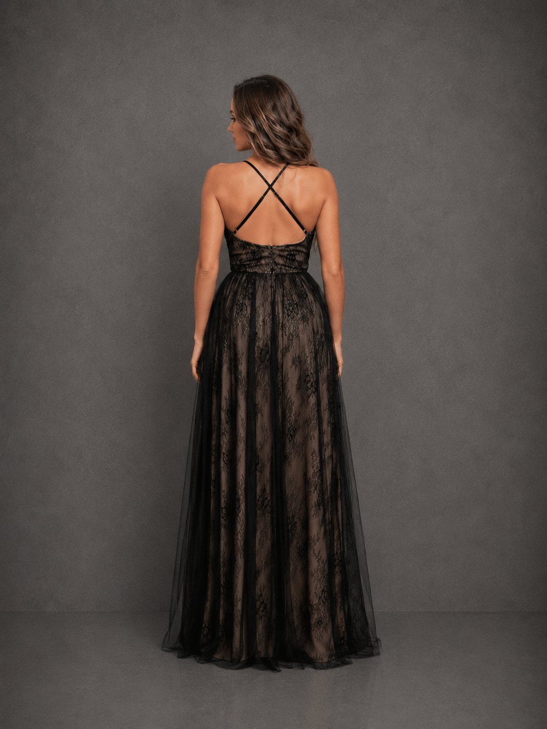 Vestido Largo Deep V - Neck Mesh Dress