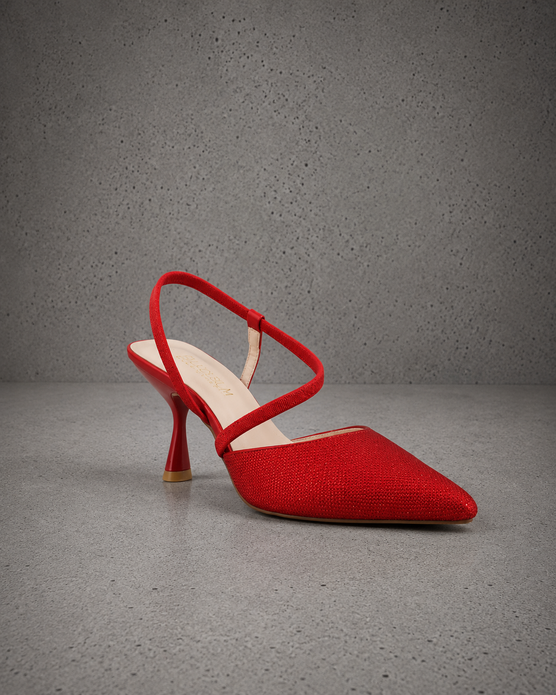 Red Stiletto Mia