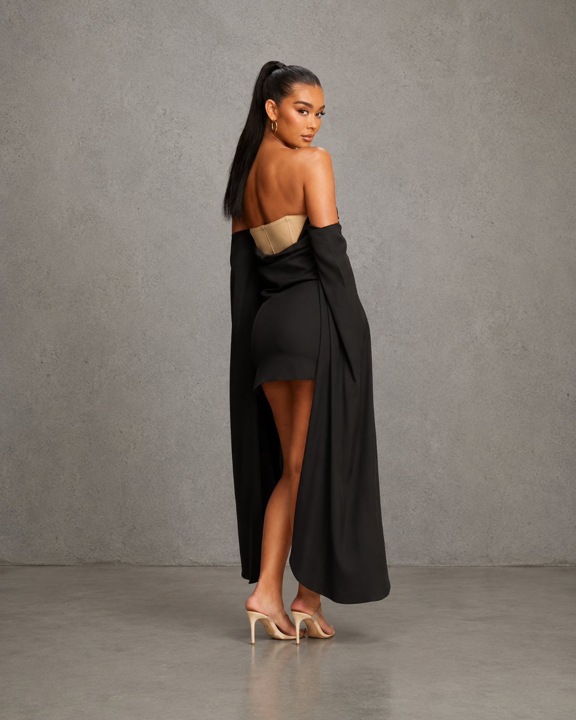 Vestido Corto de Fiesta Drape Sleeve Mini Dress