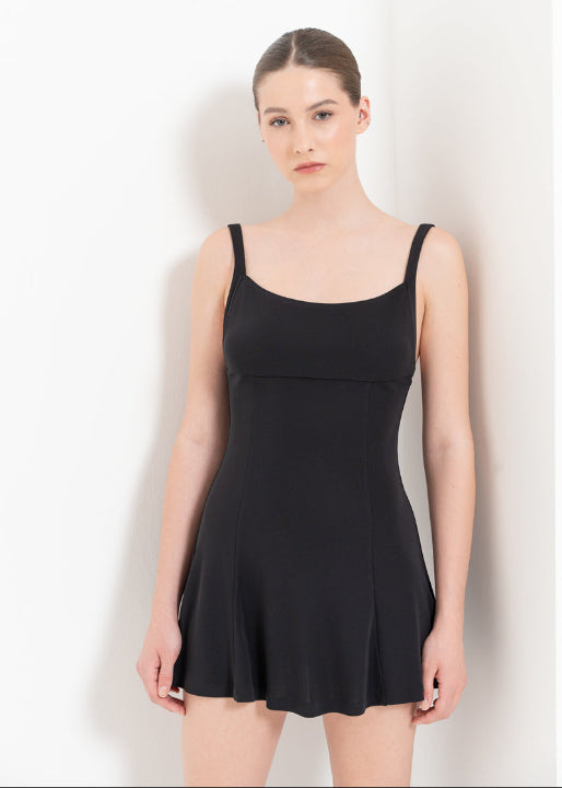 VESTIDO CORTO