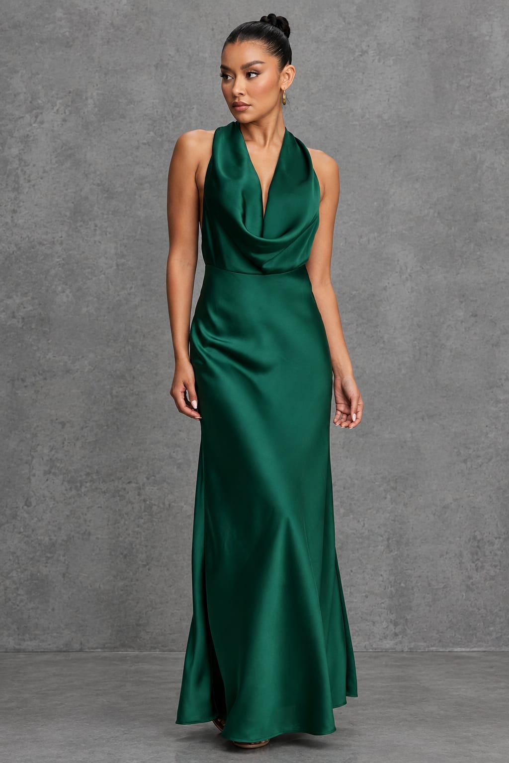 Vestido Solid Satin Halter