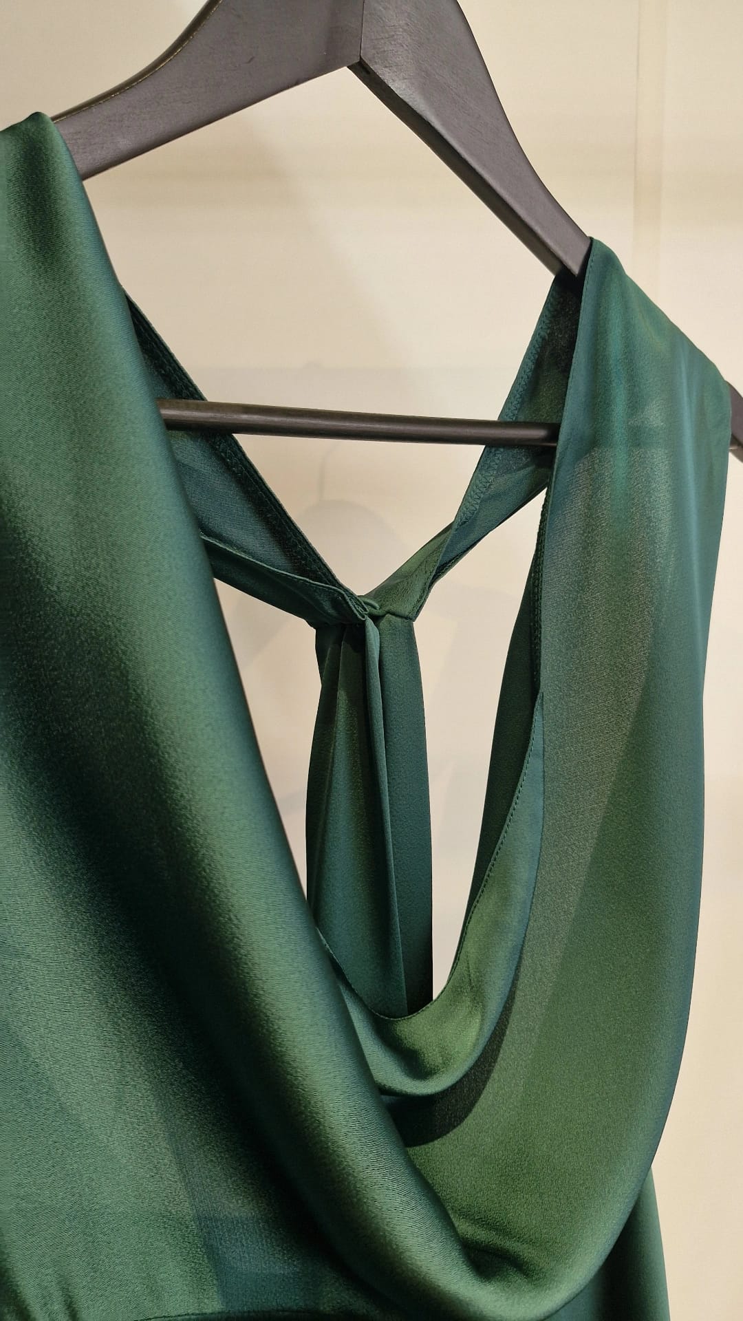 Vestido Solid Satin Halter