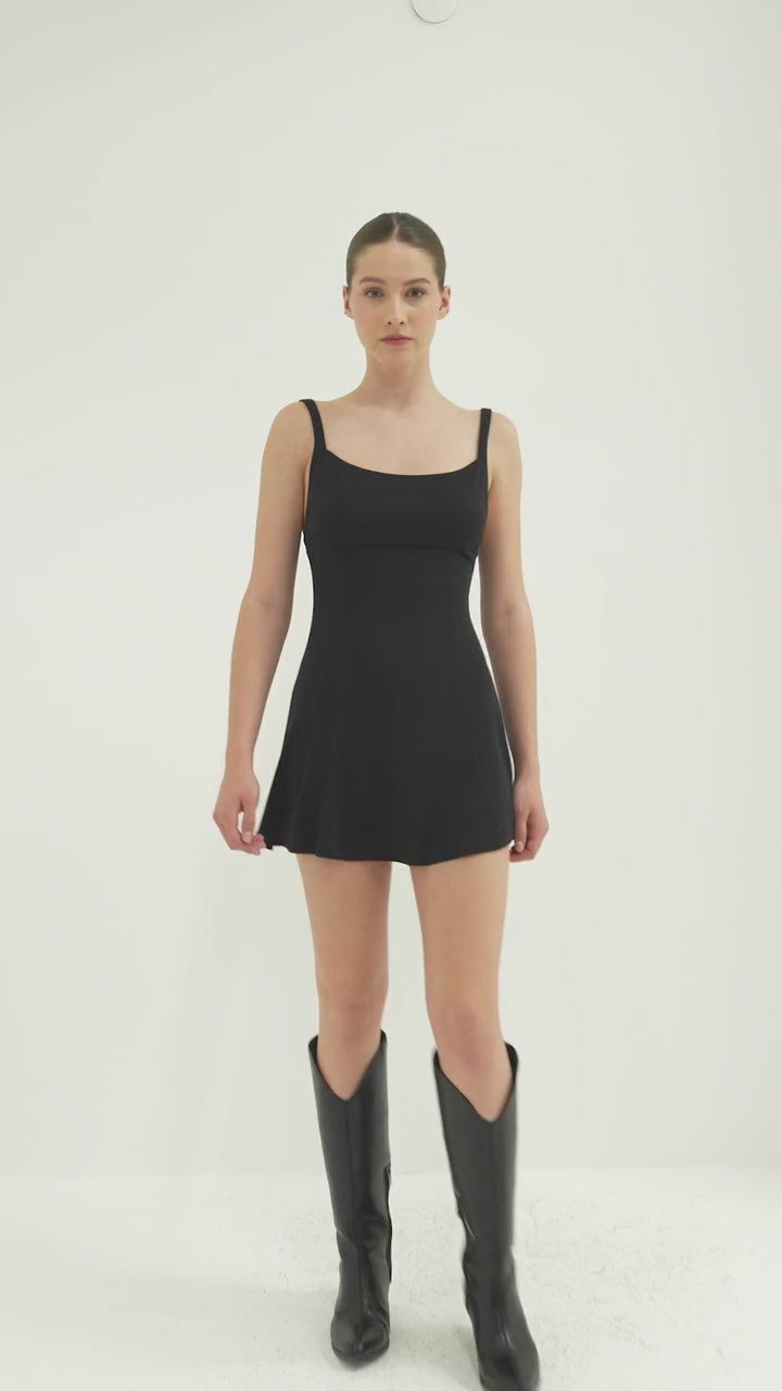 VESTIDO CORTO MUSCULOSA KIKI